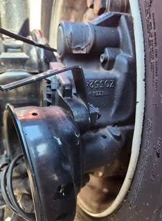 Detroit RT40-NFD Brake Caliper for a 2022 Freightliner Cascadia 126