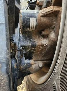 Meritor-Rockwell MT40-14X Brake Caliper for a 2023 Peterbilt 567