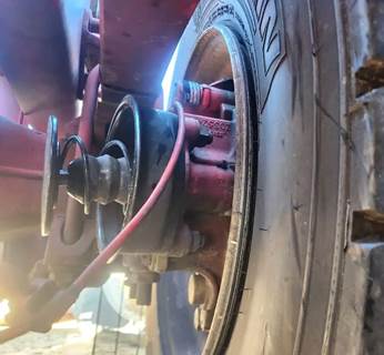 Meritor-Rockwell MT40-14X Brake Caliper for a 2024 Peterbilt 579