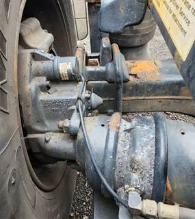 Meritor-Rockwell Brake Caliper for a 2015 Freightliner Cascadia 125