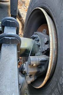 Meritor-Rockwell Brake Caliper for a 2014 Mack CXU613