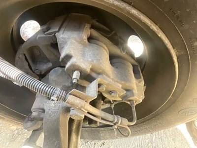 Meritor-Rockwell Brake Caliper for a 2001 GMC C7500