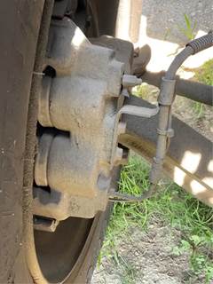 Meritor-Rockwell Brake Caliper for a 2001 GMC C7500