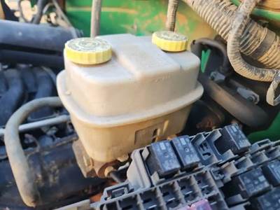 Ford F-650 Brake Master Cylinder