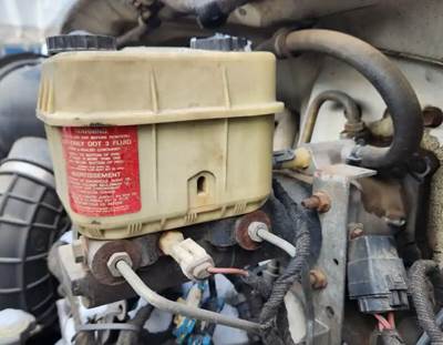 Ford F-650 Brake Master Cylinder