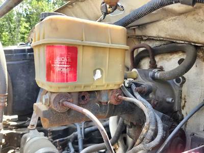 Ford F-650 Brake Master Cylinder