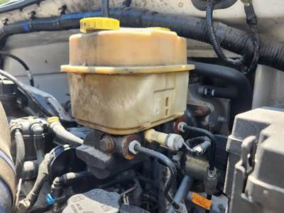 Ford F-750 Brake Master Cylinder