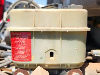 Hino 268 Brake Master Cylinder