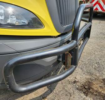 International RH613 Bumper Guard