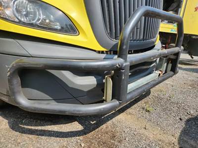 International RH613 Bumper Guard