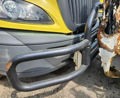 International RH613 Bumper Guard