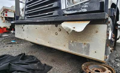 Freightliner 114SD Front Bumper