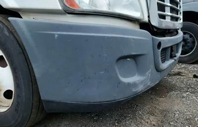 Freightliner Cascadia 113 Front Bumper