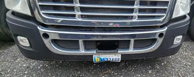 Freightliner Cascadia 113 Front Bumper