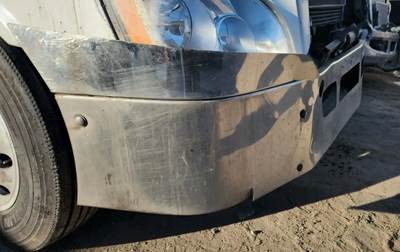Freightliner Cascadia 125 Front Bumper
