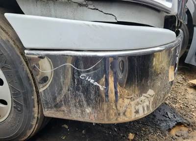 Freightliner Cascadia 125 Front Bumper