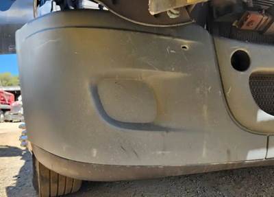 Freightliner Cascadia 125 Front Bumper