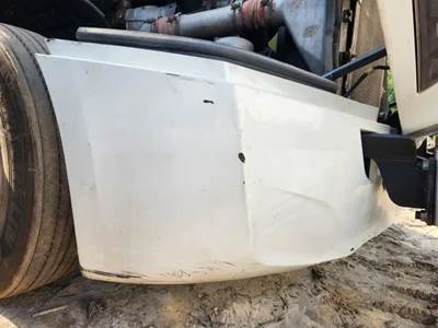 Freightliner Cascadia 126 Front Bumper