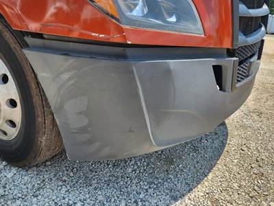Freightliner Cascadia 126 Front Bumper
