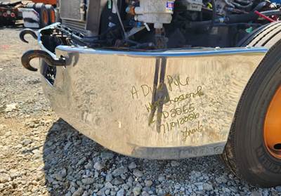 Freightliner Cascadia 126 Front Bumper