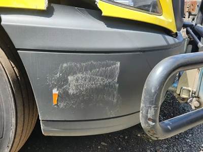 International RH613 Front Bumper