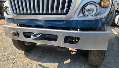 International WorkStar 7600 Front Bumper