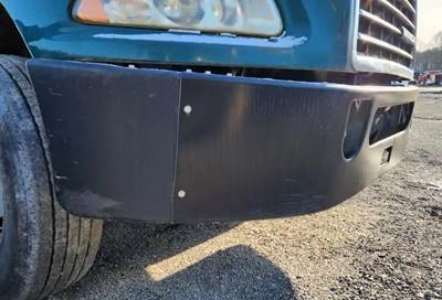 Mack Pinnacle CXU612 Front Bumper for a 2009 Mack CXU612