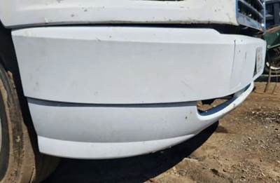 Mack Vision CXN613 Front Bumper for a 2006 Mack CXN613