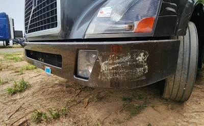 Volvo VNL Front Bumper