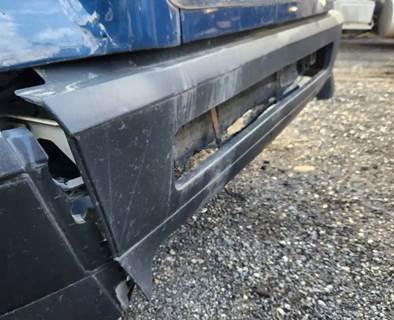 Volvo VNL Front Bumper