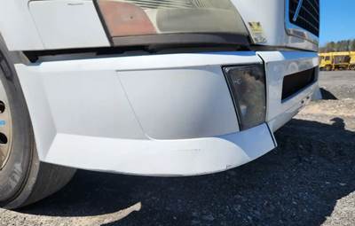 Volvo VNL Front Bumper