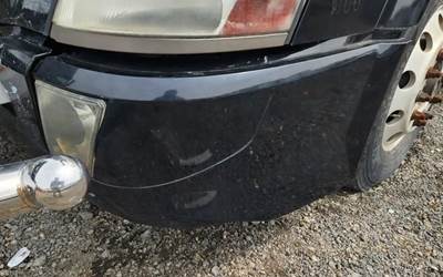 Volvo VNL Front Bumper