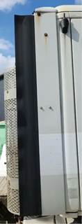 Freightliner Cascadia 113 Right Cab Fairing