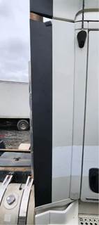 Freightliner Cascadia 113 Right Cab Fairing