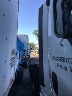 Freightliner Cascadia 125 Cab Fairing