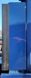 Freightliner Cascadia 125 Right Cab Fairing
