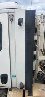 Freightliner Cascadia 125 Left Cab Fairing