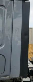 Freightliner Cascadia 125 Left Cab Fairing