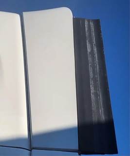 Freightliner Cascadia 125 Left Cab Fairing