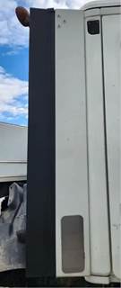 Freightliner Cascadia 125 Right Cab Fairing