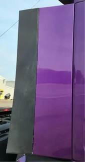 Freightliner Cascadia 126 Right Cab Fairing