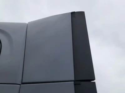 Freightliner Cascadia 126 Left Cab Fairing