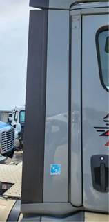 Freightliner Cascadia 126 Right Cab Fairing