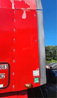 Freightliner Columbia 120 Left Cab Fairing
