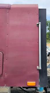 Freightliner FLD120 Left Cab Fairing