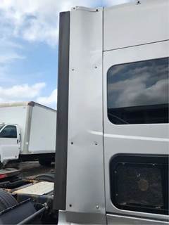 International ProStar Right Cab Fairing