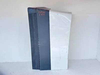 Kenworth T680 Right Cab Fairing