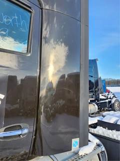 Kenworth T680 Left Cab Fairing