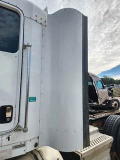 Kenworth T800 Left Cab Fairing