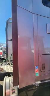 Mack Pinnacle CXU613 Right Cab Fairing for a 2016 Mack CXU613